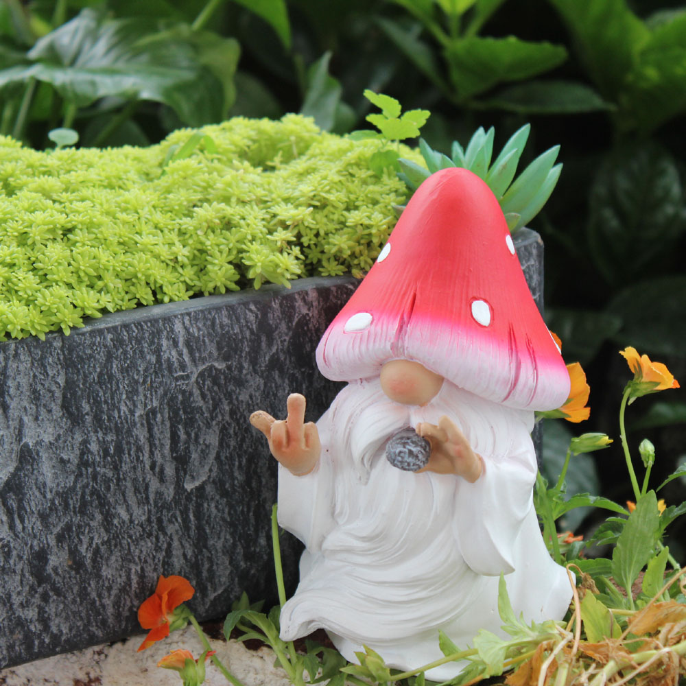 Mushroom Smoking Gnomes Funny  - Home Bargains incelemesi ve fiyatı